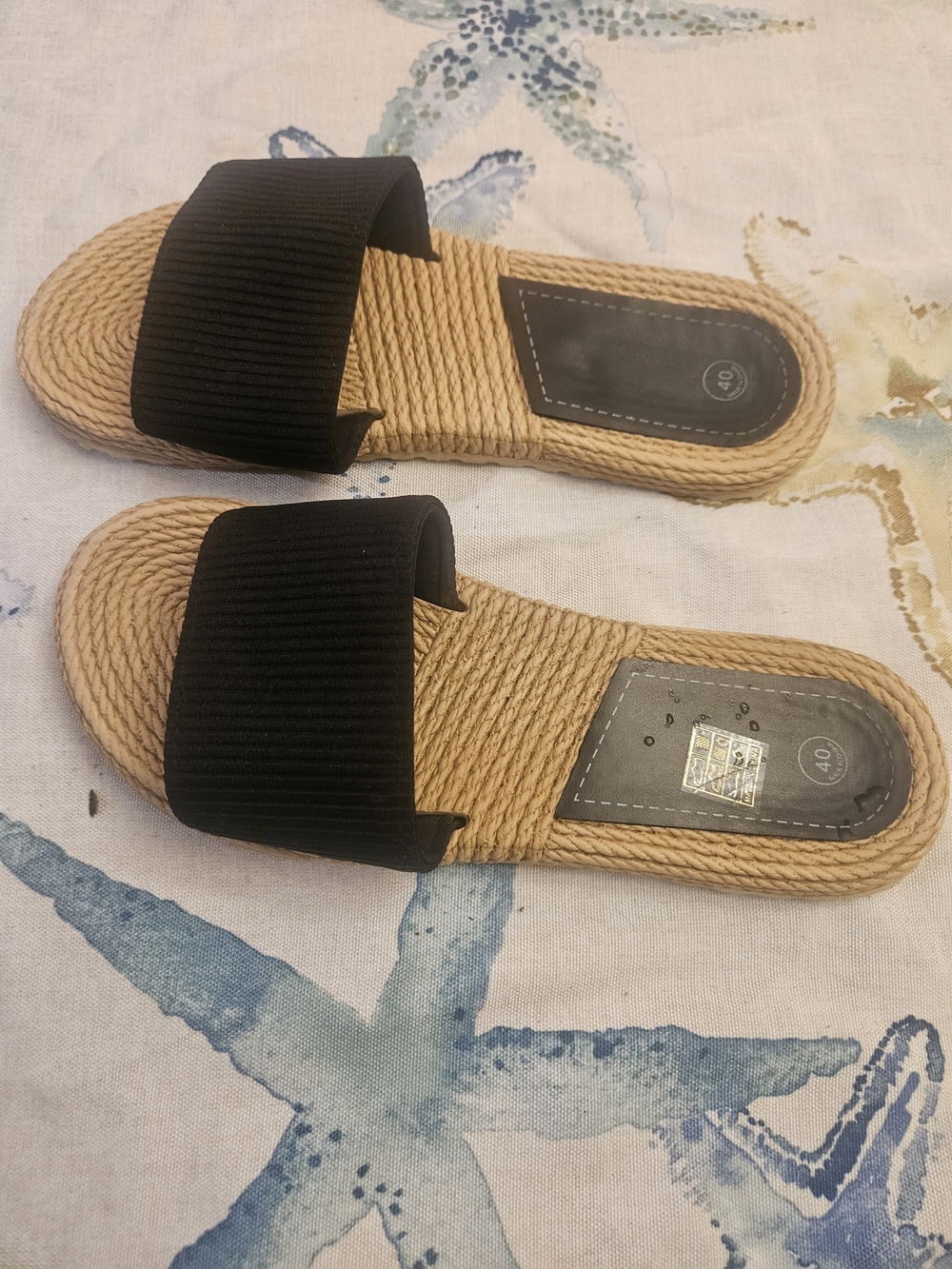 SHEIN Black Ribbed Strap Rope Slide Sandals. Very Good Condition. - Picture 2 of 4